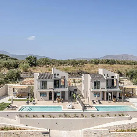Villa Melanthia Tsivaras